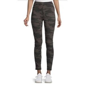 Sanctuary x Anthropologie Camo Stretch Leggings | Olive Green | Size M
